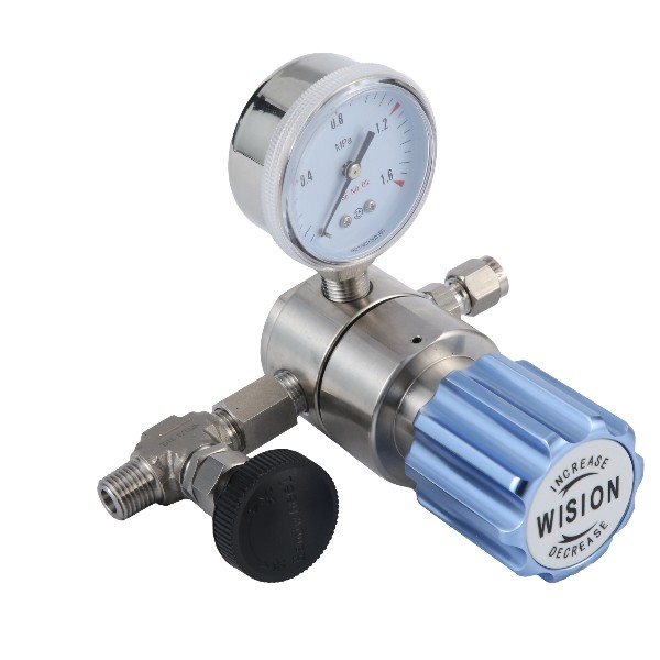 为什么不锈钢减压器并联小的减压器不起作用？