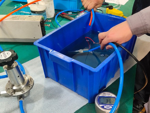 嘉兴一家自动化设备有限公司向我司订购微压糖心VLGO官网入口